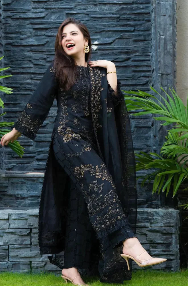 3PC Lawn Embroidered Shirt With Chiffon Embroidered Dupatta